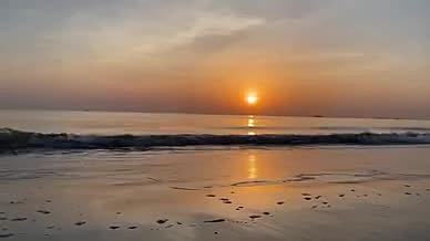 海边日落静谧绝美视频的预览图